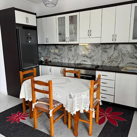 Sea La View Apartment *